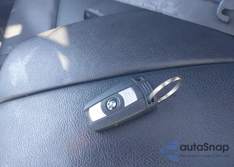 2011 BMW X5 xDrive35I/xDrive35I Premium/xDrive35I Sport Activity z USA, uszkodzony, nr VIN 5UXZV4C59BL738726